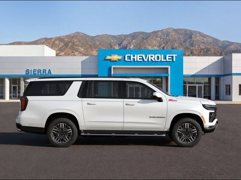 New 2026 Chevrolet Suburban Z71 w/ Z71 Off-Road Package AWD/4WD image 2