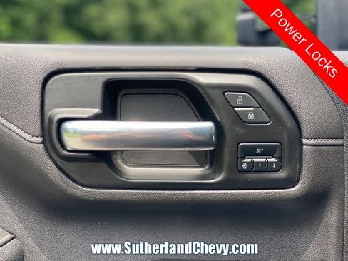 Used 2022 Chevrolet Silverado 2500 LTZ w/ Gooseneck/5TH Wheel Package AWD/4WD image 19