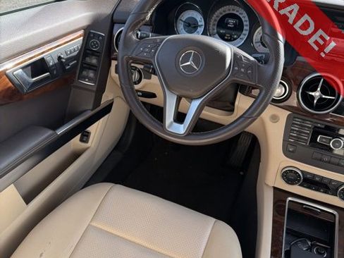 Used 2014 Mercedes-Benz GLK 350 4MATIC image 13