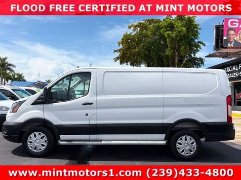 Used 2025 Ford Transit 250 Low Roof w/ Exterior Upgrade Package RWD image 5