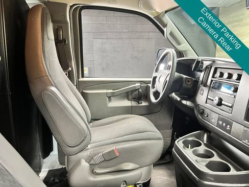 Used 2023 Chevrolet Express 2500 w/ Driver Convenience Package RWD image 7