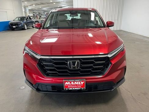 Used 2023 Honda CR-V LX image 8