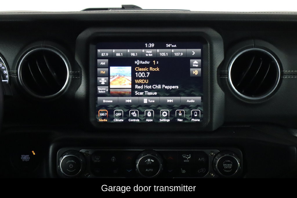 Used 2023 Jeep Wrangler Unlimited Sahara w/ Cold Weather Group AWD/4WD image 27