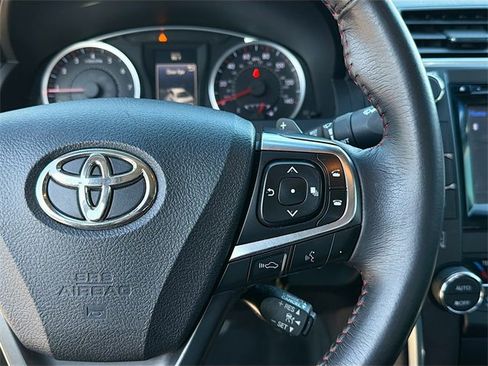 Used 2017 Toyota Camry XSE image 34