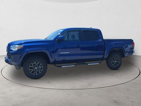 Used 2023 Toyota Tacoma SR5 AWD/4WD image 8