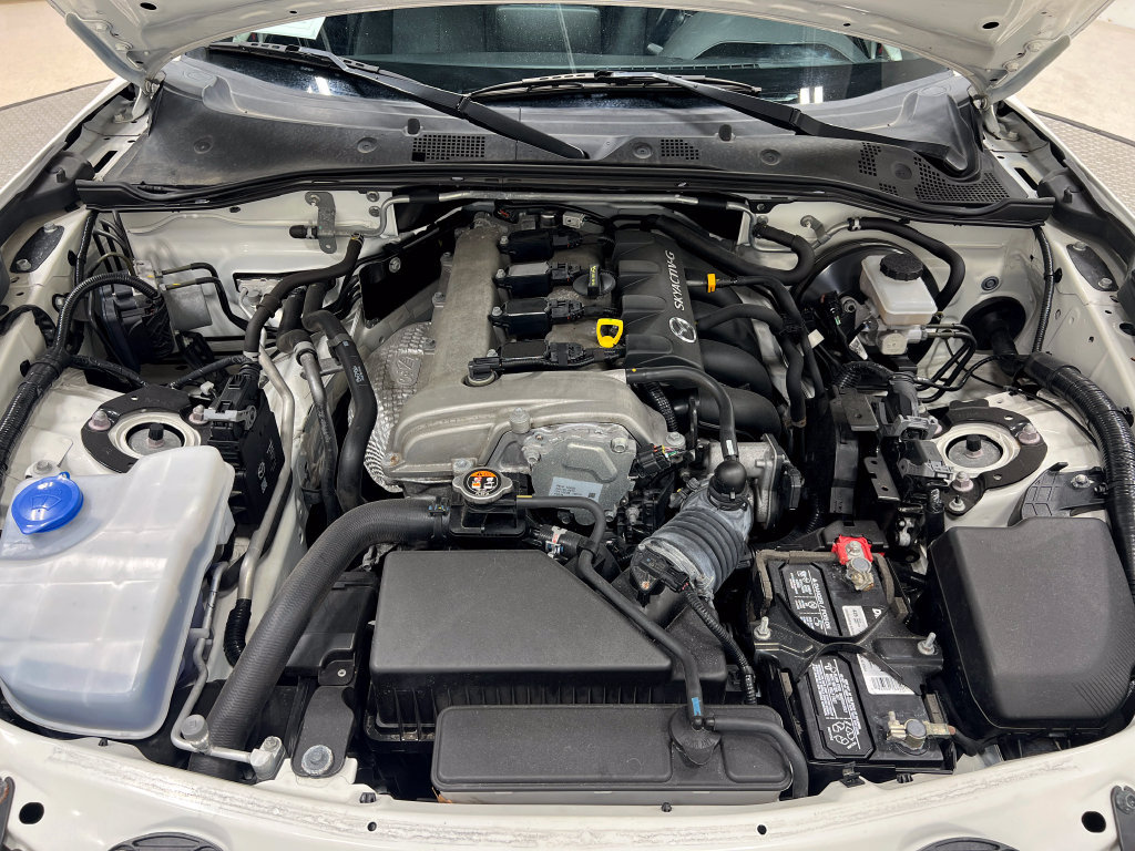 Used 2020 MAZDA MX-5 Miata RF Grand Touring RWD image 27