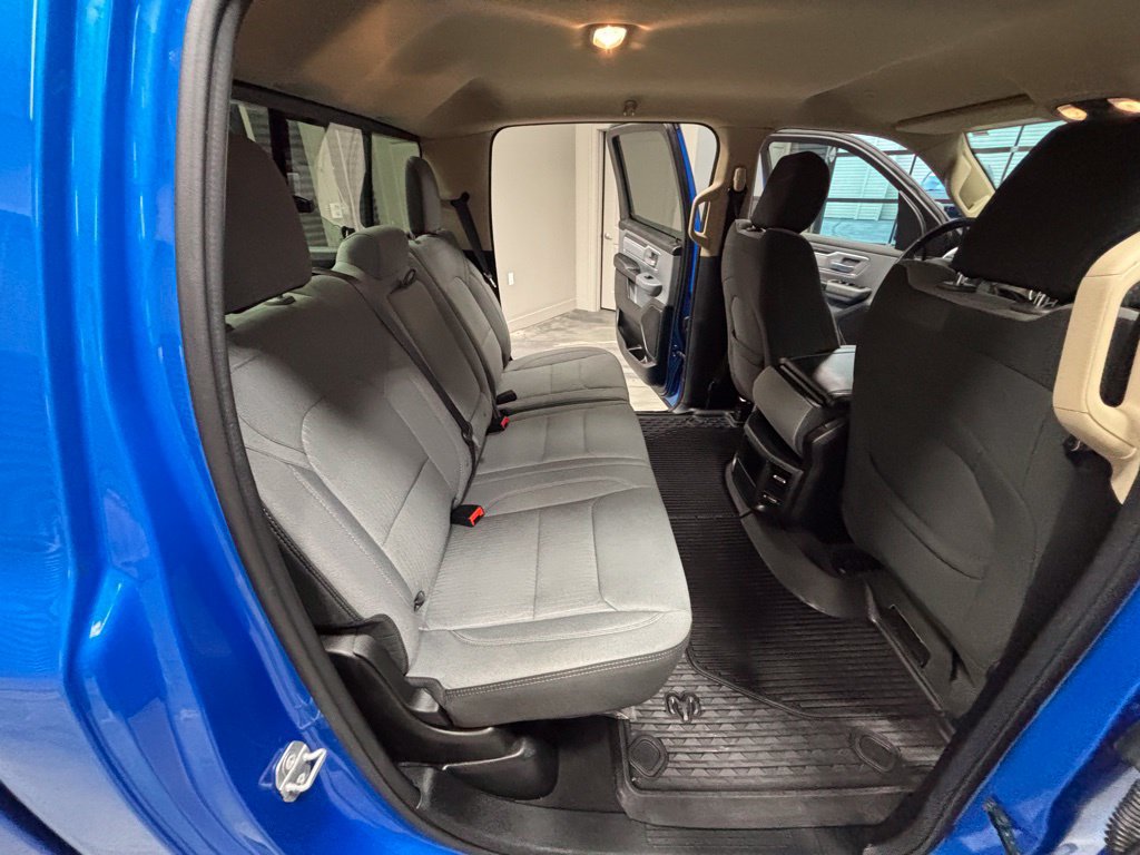 Used 2020 RAM 1500 Big Horn AWD/4WD image 39