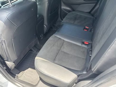 Used 2022 Mitsubishi Eclipse Cross SEL FWD image 11