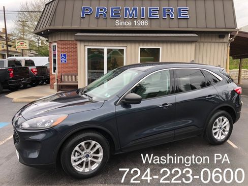 Used 2022 Ford Escape SE w/ Convenience Package AWD/4WD image 1