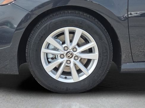 New 2026 Toyota Camry LE image 9