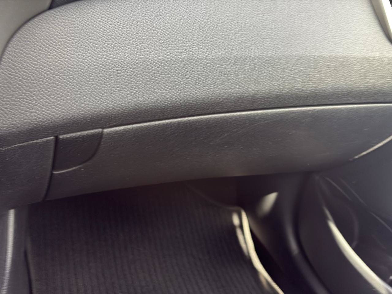 Used 2016 Hyundai Elantra GT FWD image 33