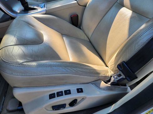 Used 2013 Volvo XC60 T6 image 12