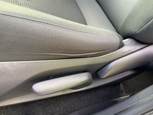 Used 2025 Toyota RAV4 LE image 25