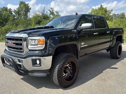 Used 2014 GMC Sierra 1500 SLT w/ SLT Preferred Package