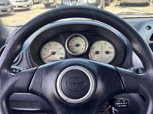 Used 2001 Toyota RAV4 2WD image 14