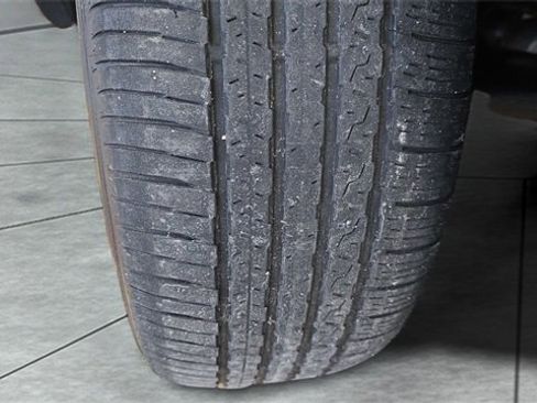 Used 2020 Subaru Ascent Touring w/ Popular Package #3 image 32