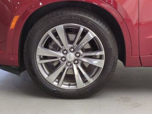 Certified 2024 Cadillac XT6 Premium Luxury w/ LPO, Floor Liner Package AWD/4WD image 30
