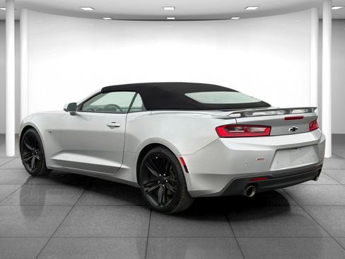 Used 2017 Chevrolet Camaro LT image 5