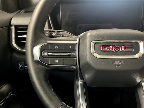 Used 2025 GMC Terrain Elevation image 22