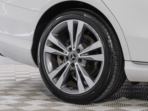 Used 2020 Mercedes-Benz C 300 Sedan w/ Premium Package image 66
