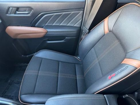 Certified 2024 GMC Canyon AT4 AWD/4WD image 26