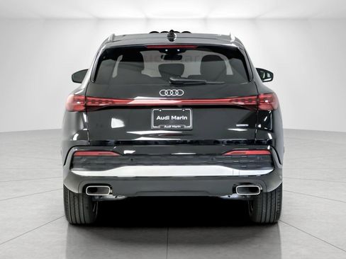 New 2025 Audi Q5 Premium image 4