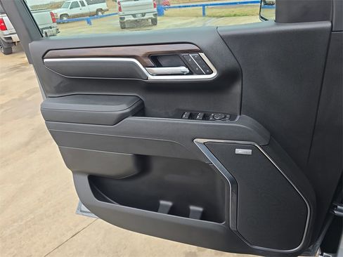 New 2026 GMC Sierra 1500 SLT w/ SLT Premium Plus Package image 27