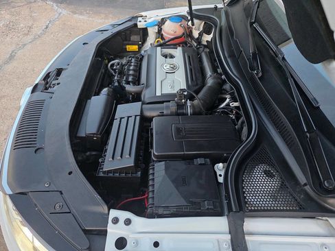 Used 2014 Volkswagen CC Sport image 58