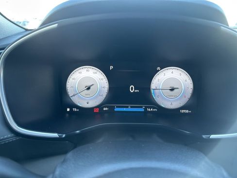 Used 2023 Hyundai Santa Fe Limited image 13