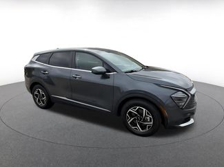 Used 2025 Kia Sportage LX video 2
