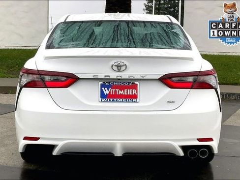 Used 2023 Toyota Camry SE image 4
