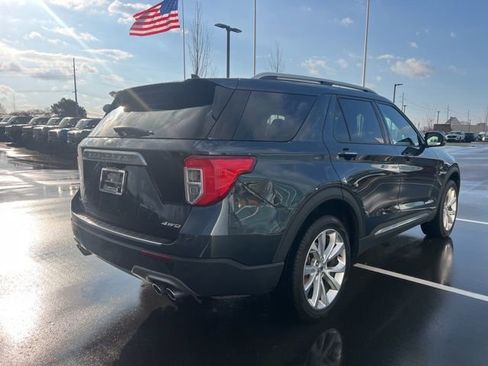 Certified 2022 Ford Explorer Platinum w/ Equipment Group 601A AWD/4WD image 5