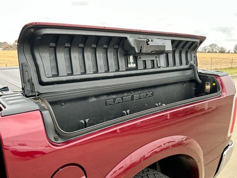 Used 2018 RAM 1500 Laramie Longhorn w/ Longhorn Southfork Package image 24