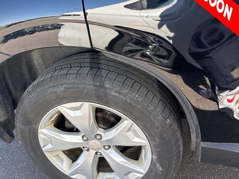 Used 2014 Subaru Forester 2.5i Limited AWD/4WD image 10