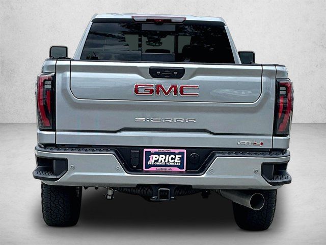 Used 2025 GMC Sierra 2500 AT4 w/ AT4 Premium Plus Package AWD/4WD image 4