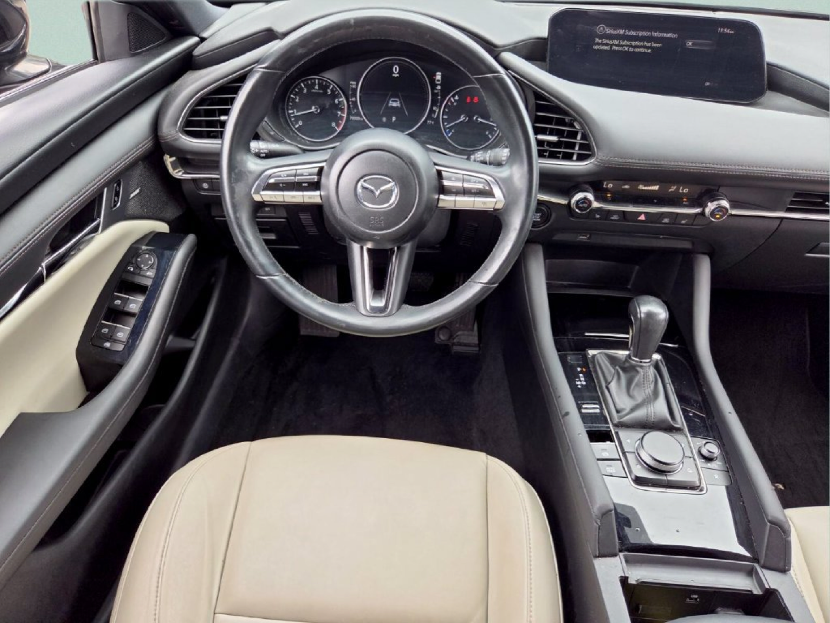 Used 2019 MAZDA MAZDA3 AWD Hatchback w/ Preferred Pkg image 12