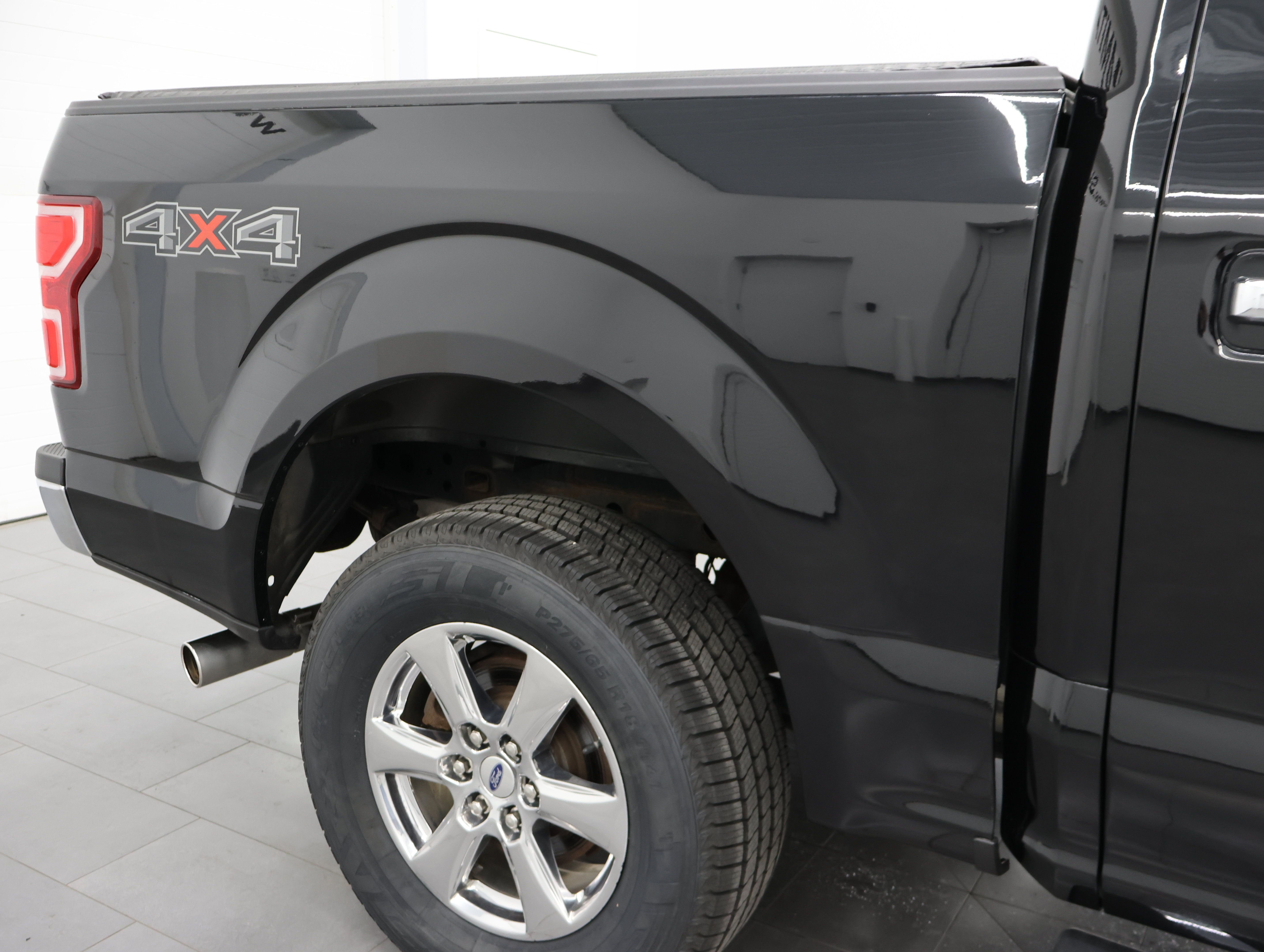 Used 2018 Ford F150 XLT w/ Equipment Group 302A Luxury AWD/4WD image 25