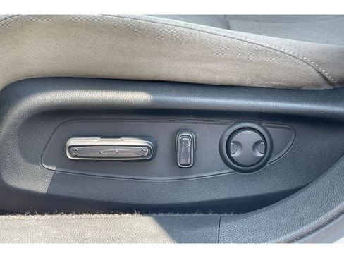 Certified 2023 Honda Accord EX image 13