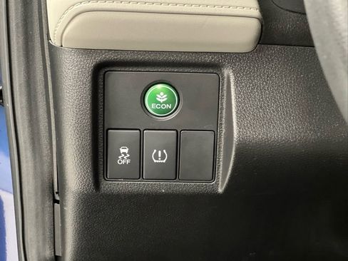 Used 2016 Honda HR-V EX-L image 32