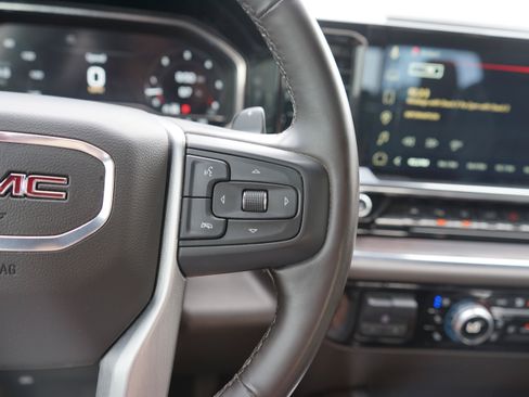 Used 2024 GMC Sierra 1500 SLT AWD/4WD image 12