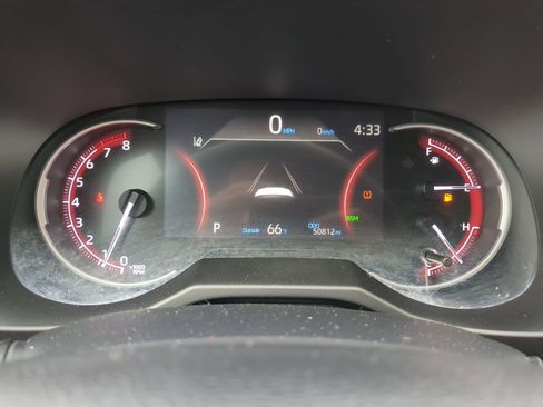 Used 2022 Toyota RAV4 Adventure image 17