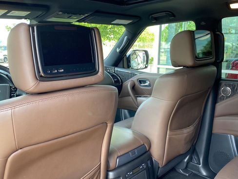 Used 2023 Nissan Armada Platinum w/ Cargo Package AWD/4WD image 32