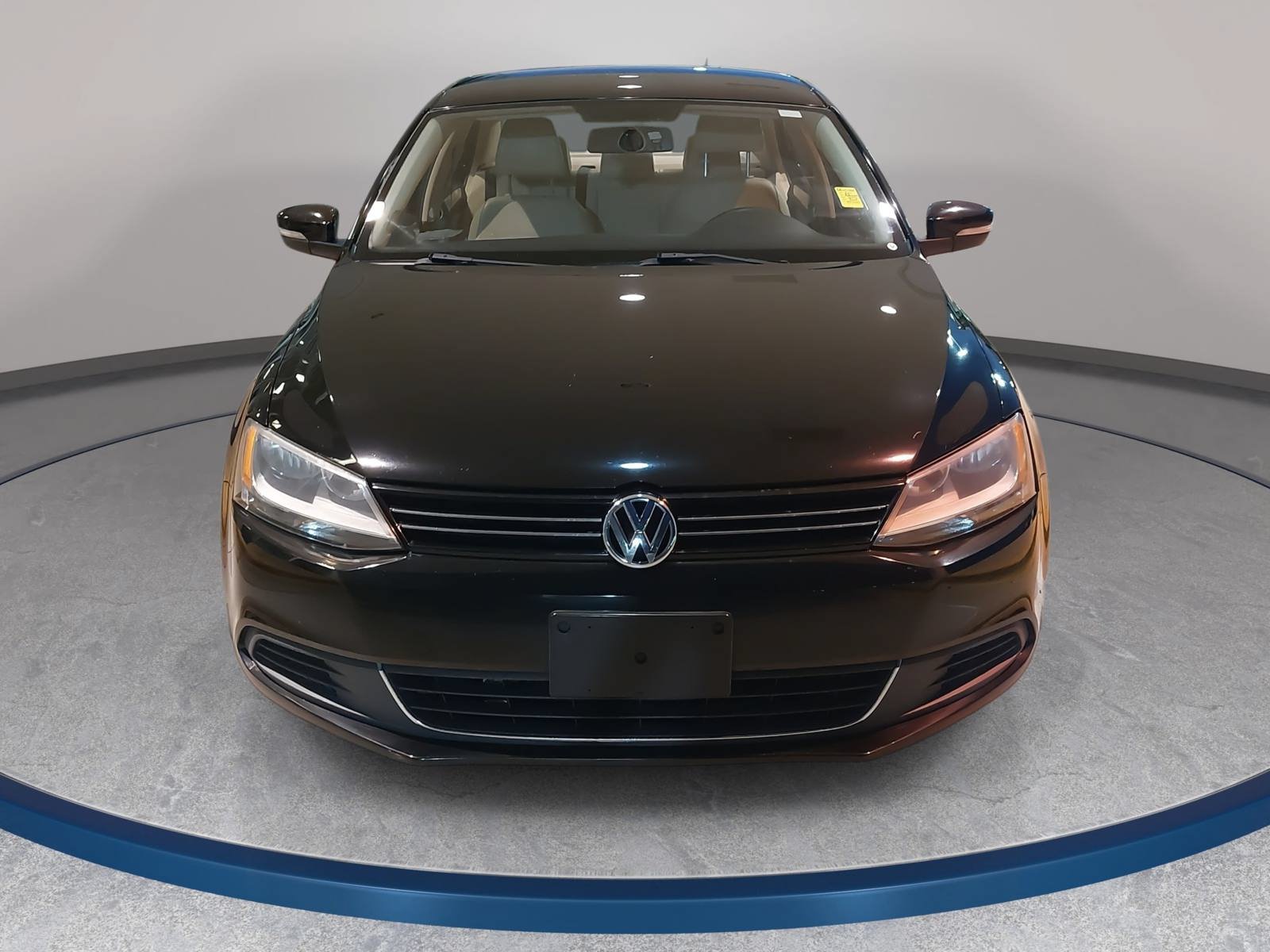 Used 2013 Volkswagen Jetta SE FWD image 2