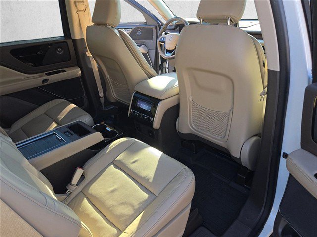 Used 2024 Lincoln Aviator Reserve w/ Equipment Group 201A RWD image 22