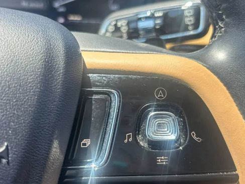 Used 2020 Lincoln Corsair Reserve FWD image 13