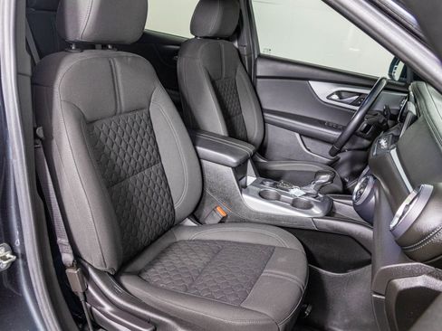 Used 2020 Chevrolet Blazer LT image 46