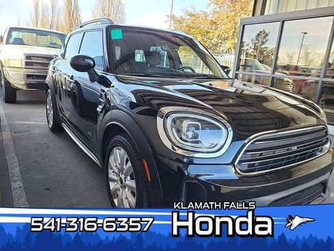 Used 2022 MINI Cooper Countryman ALL4 AWD/4WD image 1