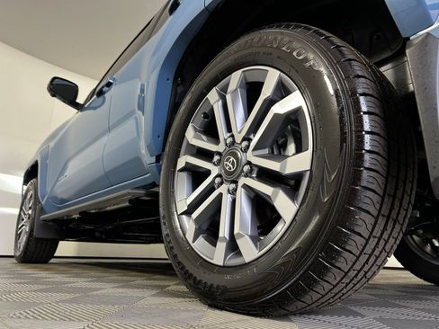 Certified 2025 Toyota 4Runner Limited image 30