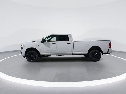 New 2026 RAM 3500 Big Horn AWD/4WD image 5