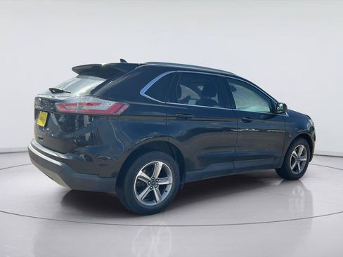 Used 2021 Ford Edge SEL w/ Convenience Package FWD image 6
